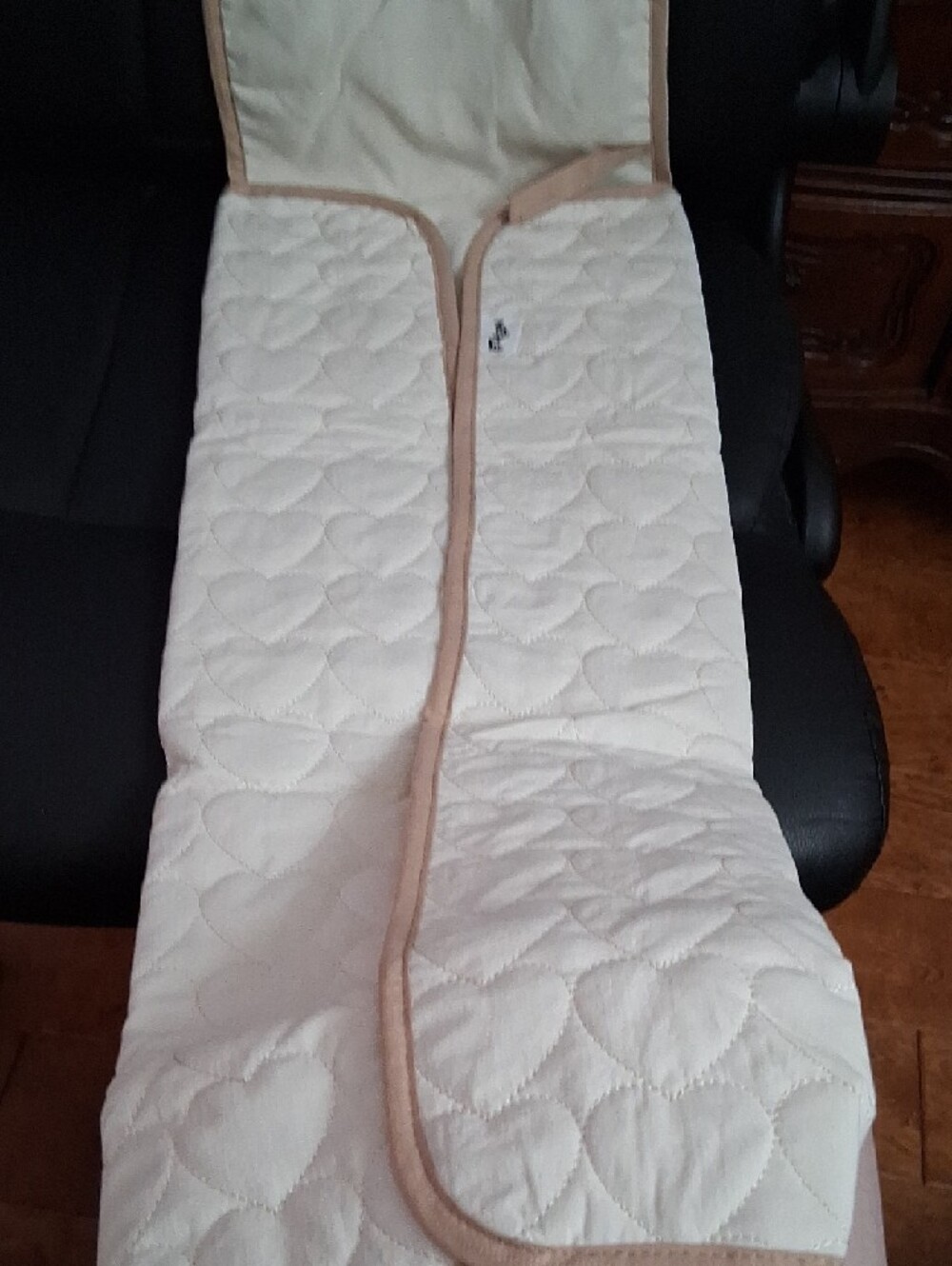 Quilted Bear Applique Clutch - Cream & Beige - Picture 4 of 10